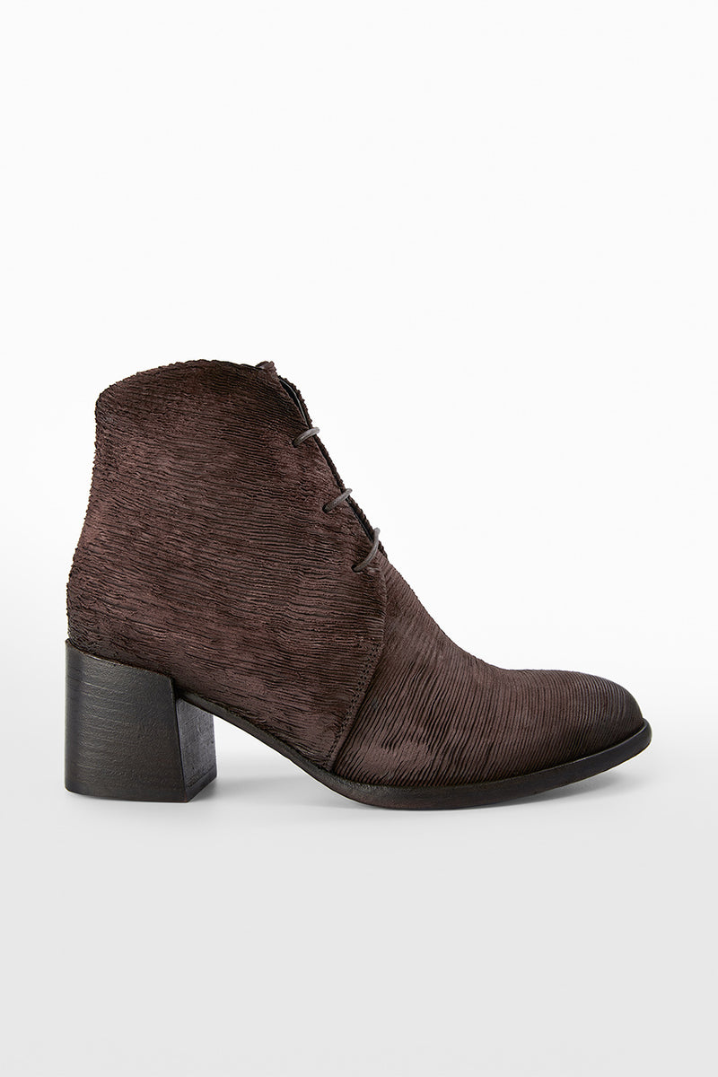 CAROE brown lace-up boots | street – UNTAMED STREET