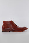 HAMPTON FLEX rust-brown chukka boots.
