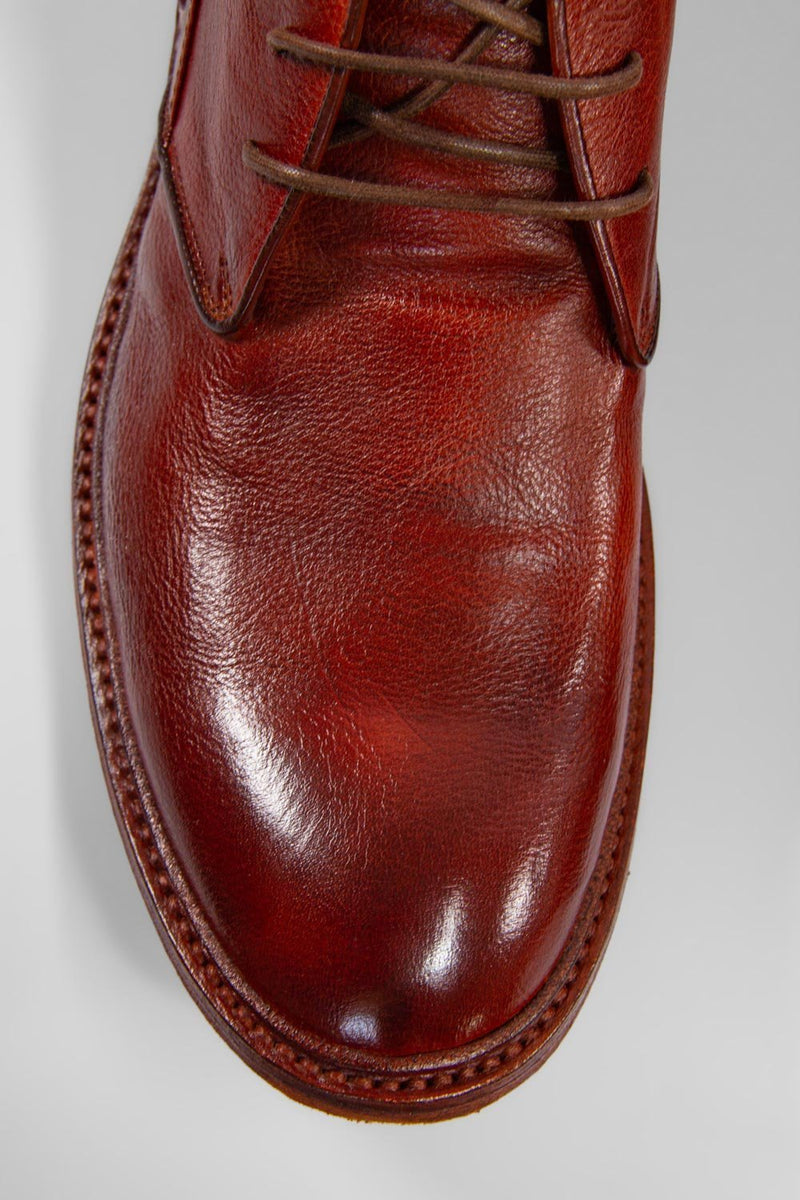 HAMPTON FLEX rust-brown chukka boots.