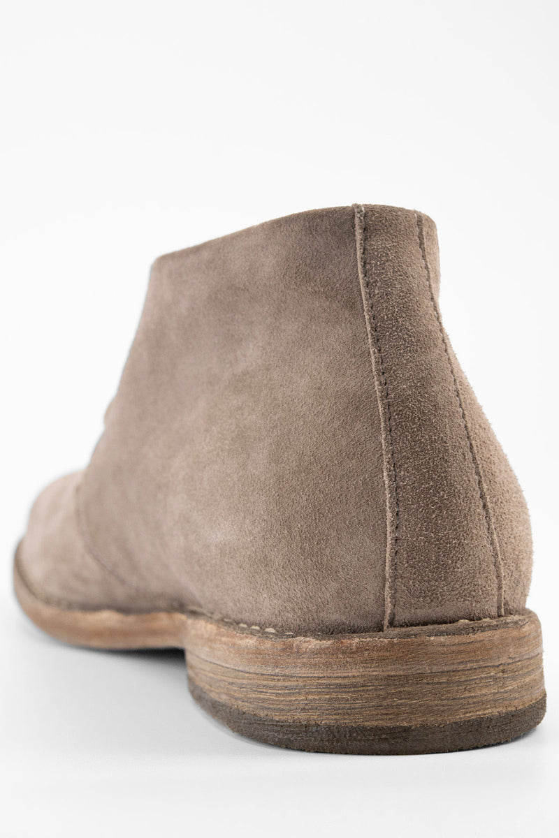 HAVEN sandstone suede chukka boots.