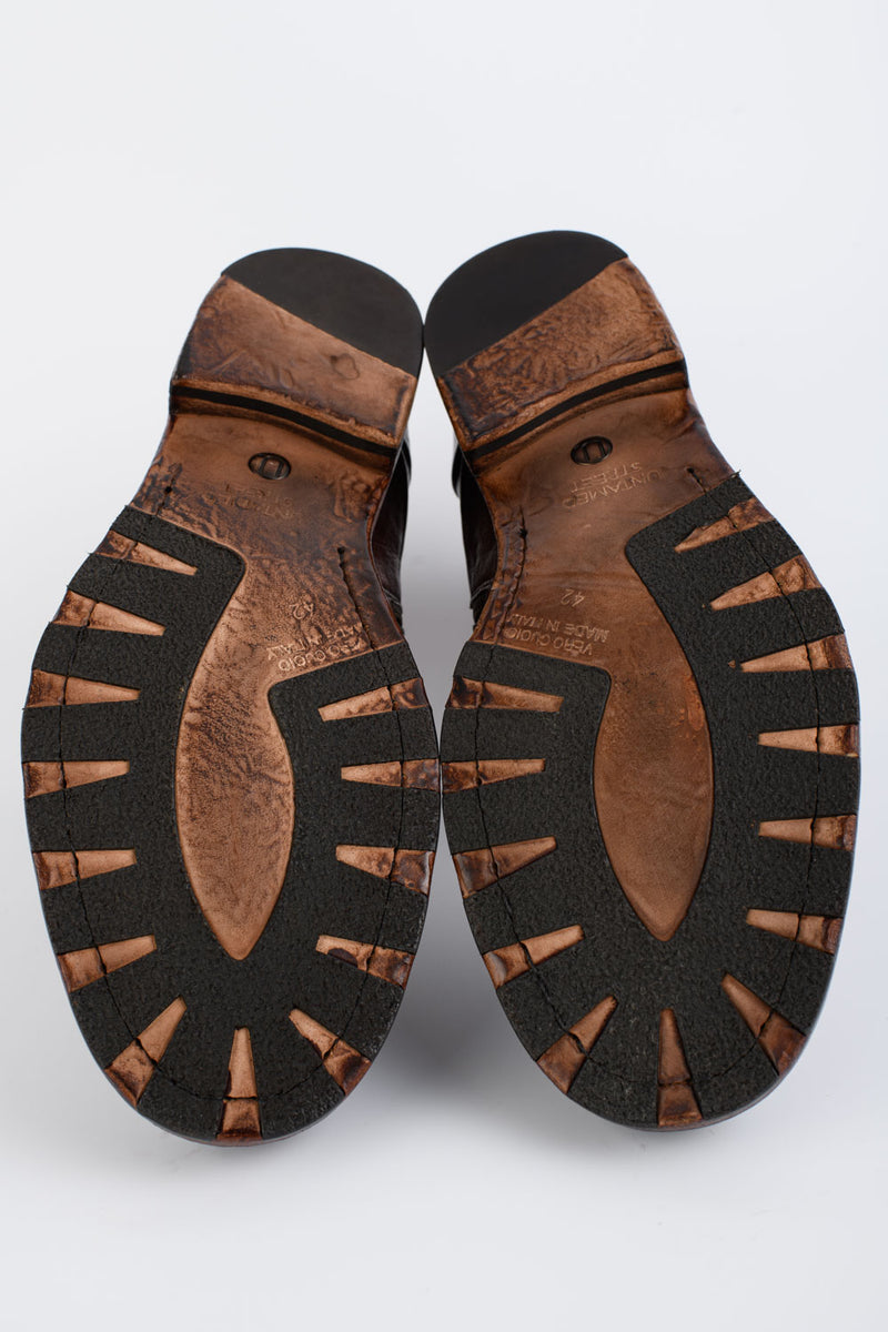 ASTON EDGE bare-brown chukka boots.