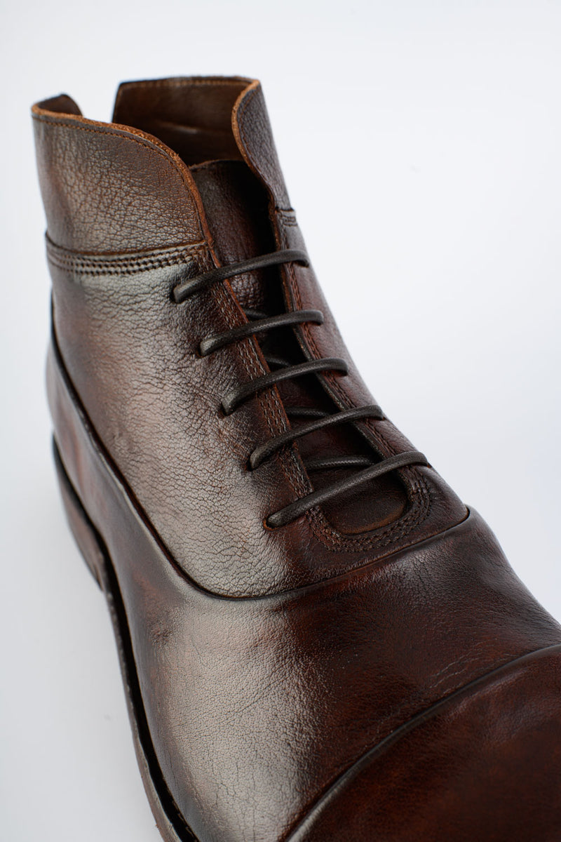 UNTAMED STREET Men Brown Buffalo-Leather Chukka Boots SLOANE