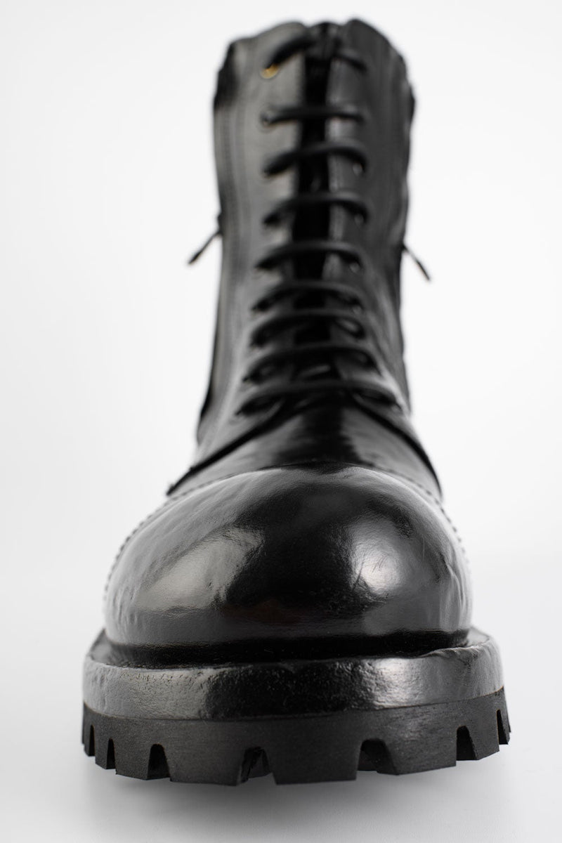 CAMDEN tar-black double-zip military boots.