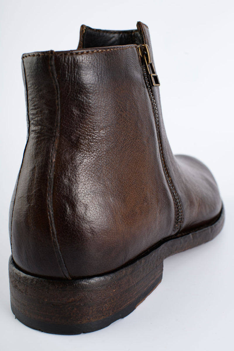 SLOANE ice-brown double-zip ankle boots.