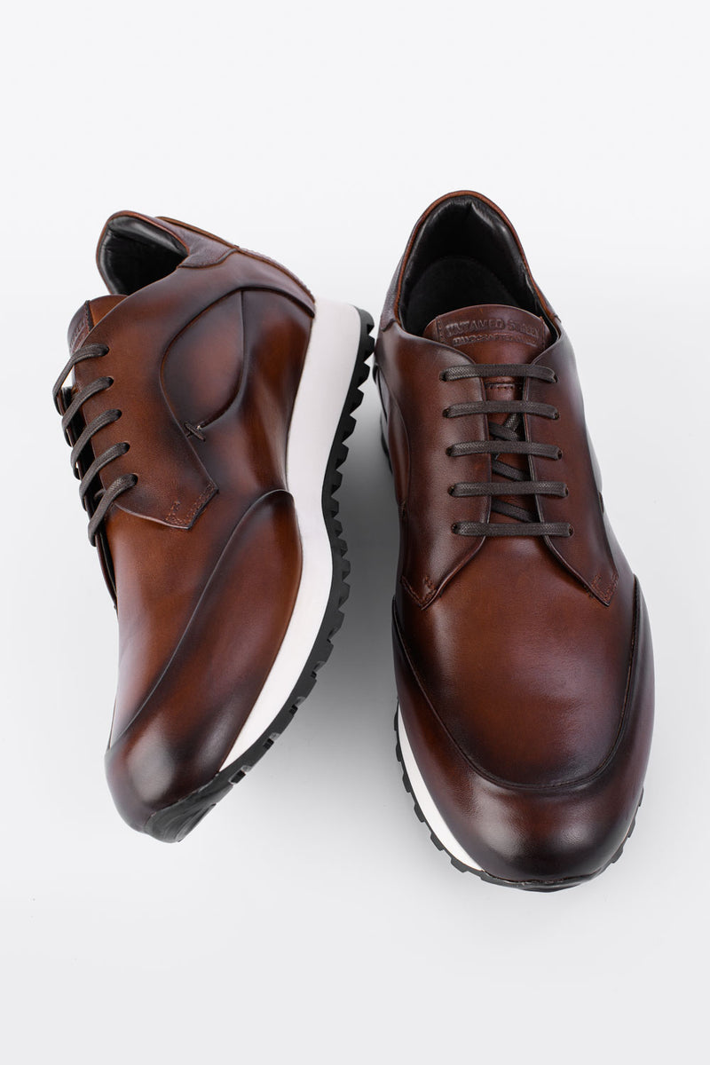 SOHO EDGE cocoa-brown patina runners.