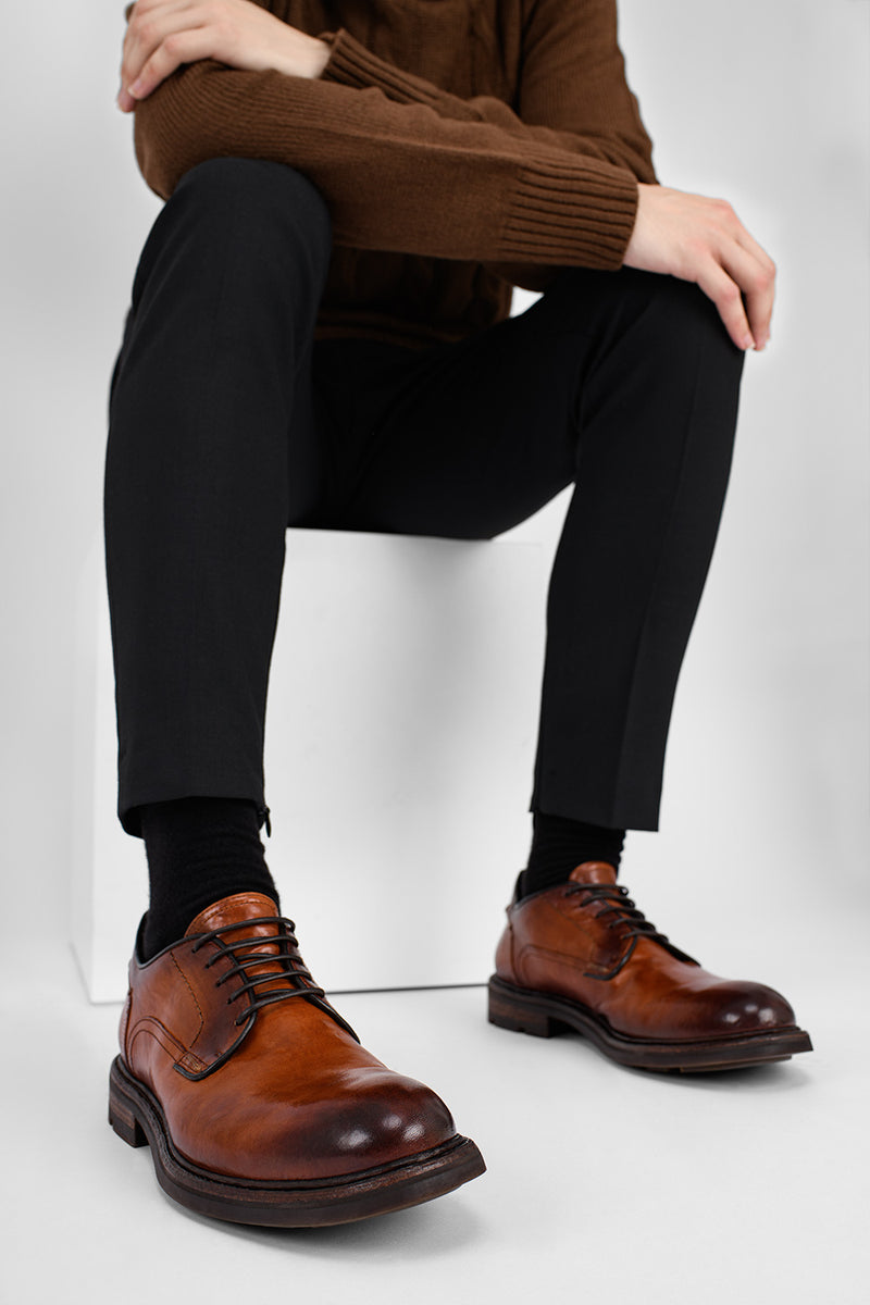 LENNOX light-brandy derby shoes.