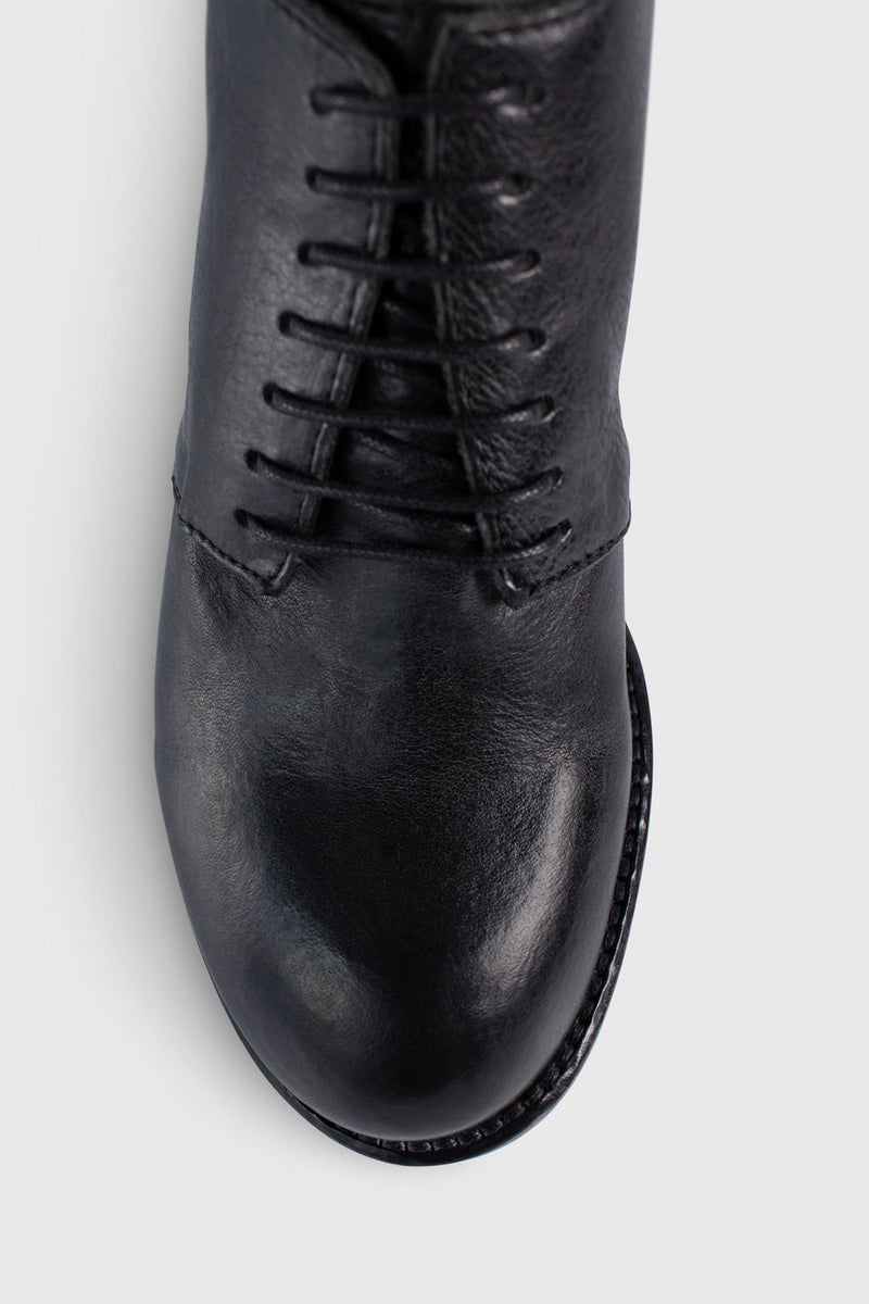 BERKELEY charcoal-black mid heel shoes.