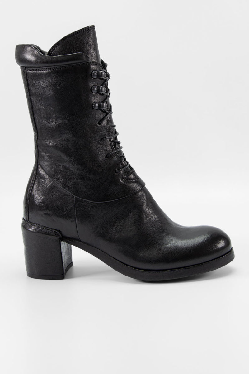 MADISON urban-black high commando boots.