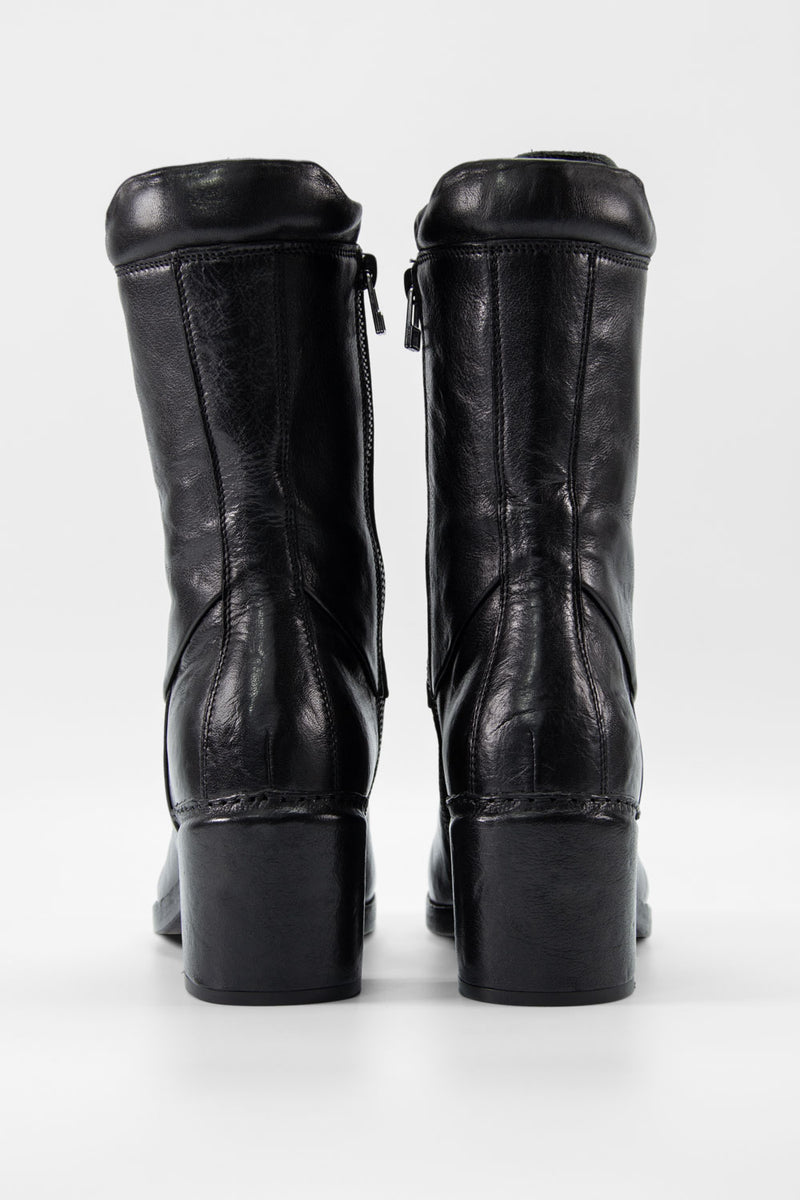 MADISON urban-black high commando boots.