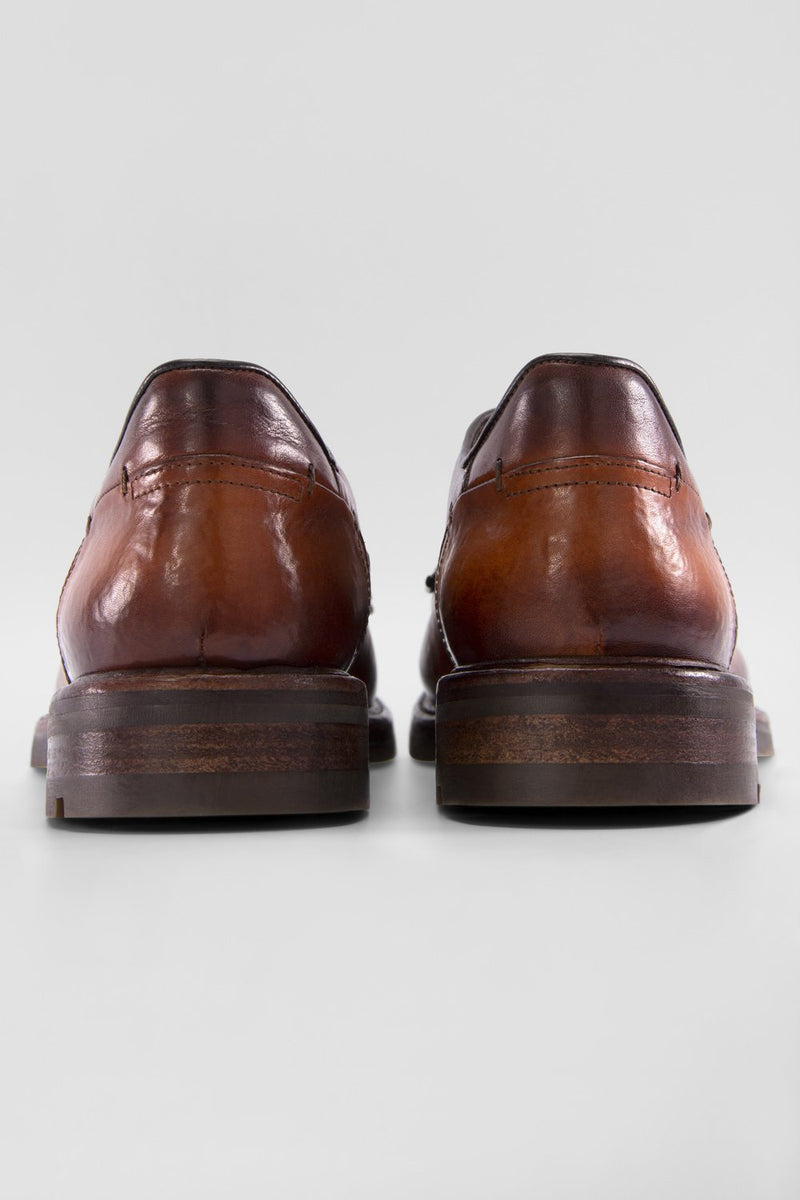 LENNOX light-brandy derby shoes.