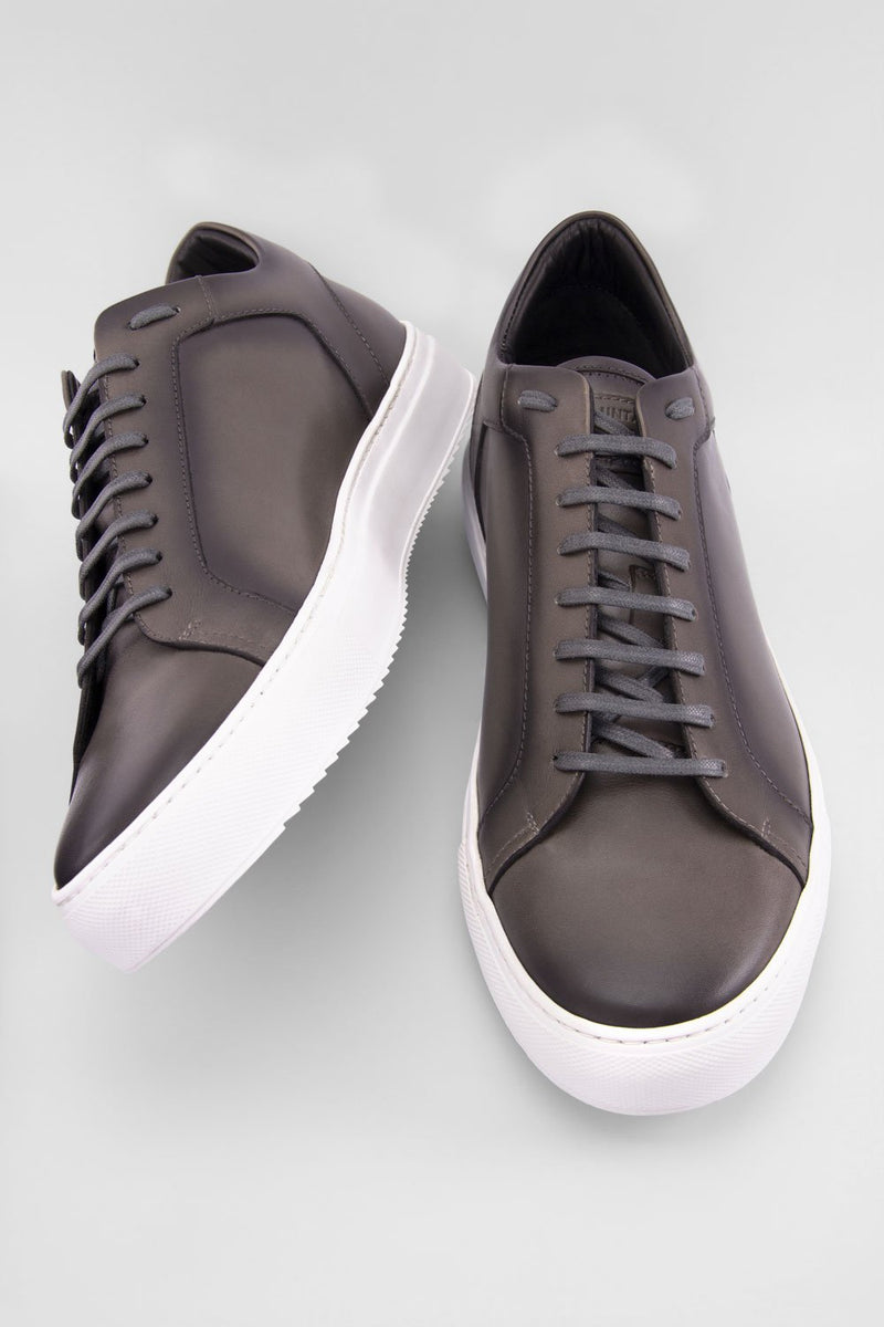 SOHO aluminium-grey patina sneakers.