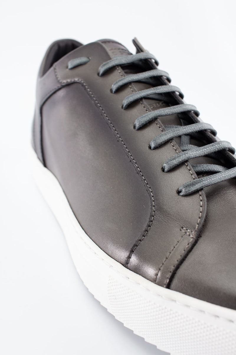 SOHO aluminium-grey patina sneakers.