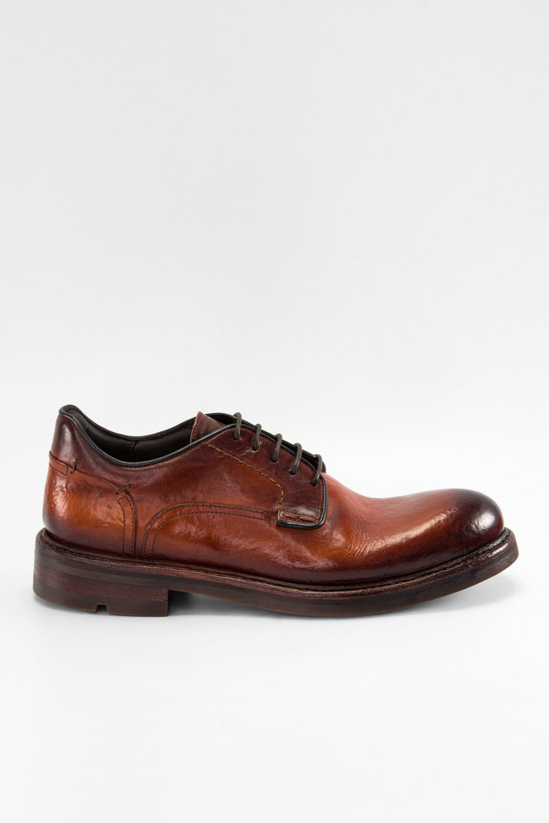 LENNOX light-brandy derby shoes.