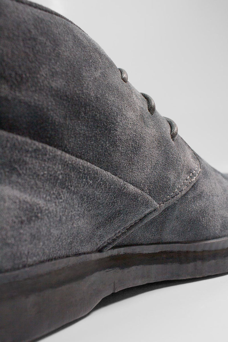 UNTAMED STREET Men Grey Suede-Leather Chukka Boots HAMPTON