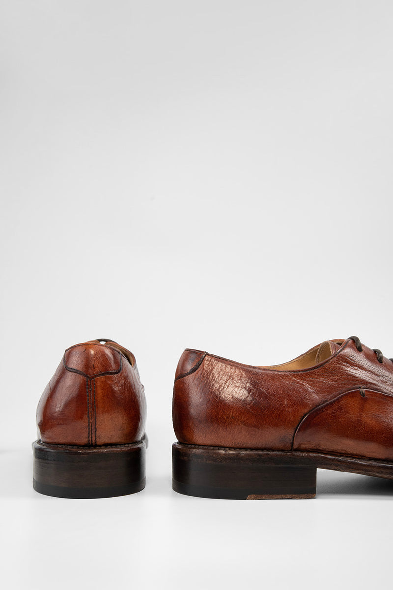 KNIGHTON rich-cognac derby shoes.