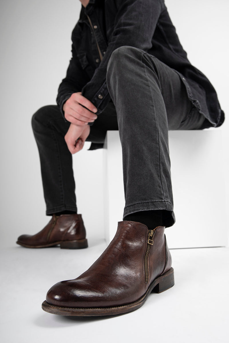 UNTAMED STREET Men Brown Buffalo-Leather Ankle Boots KNIGHTON