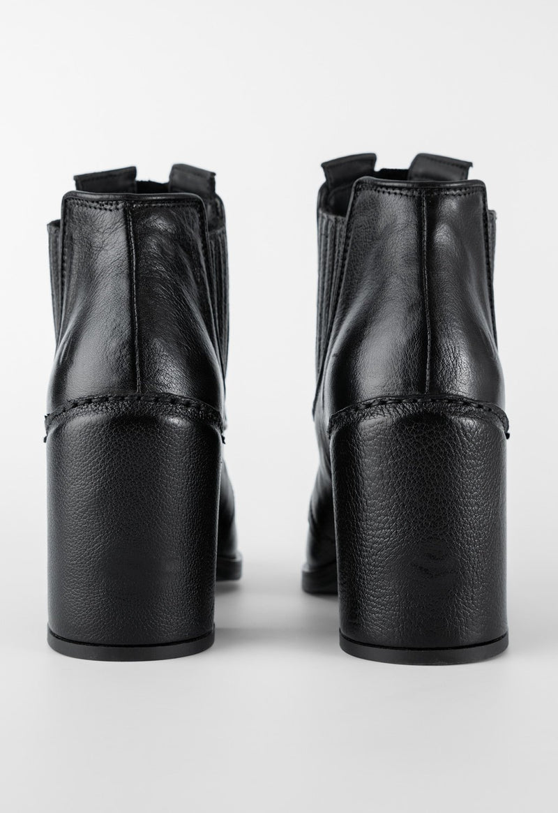 RICHMOND urban-black chelsea boots.