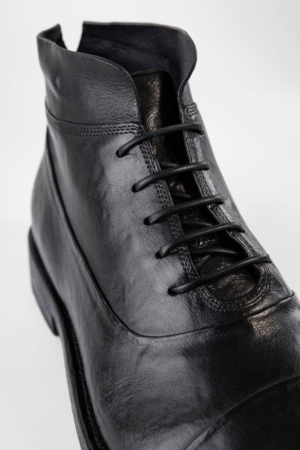SLOANE urban-black chukka boots | untamed street | men – UNTAMED STREET