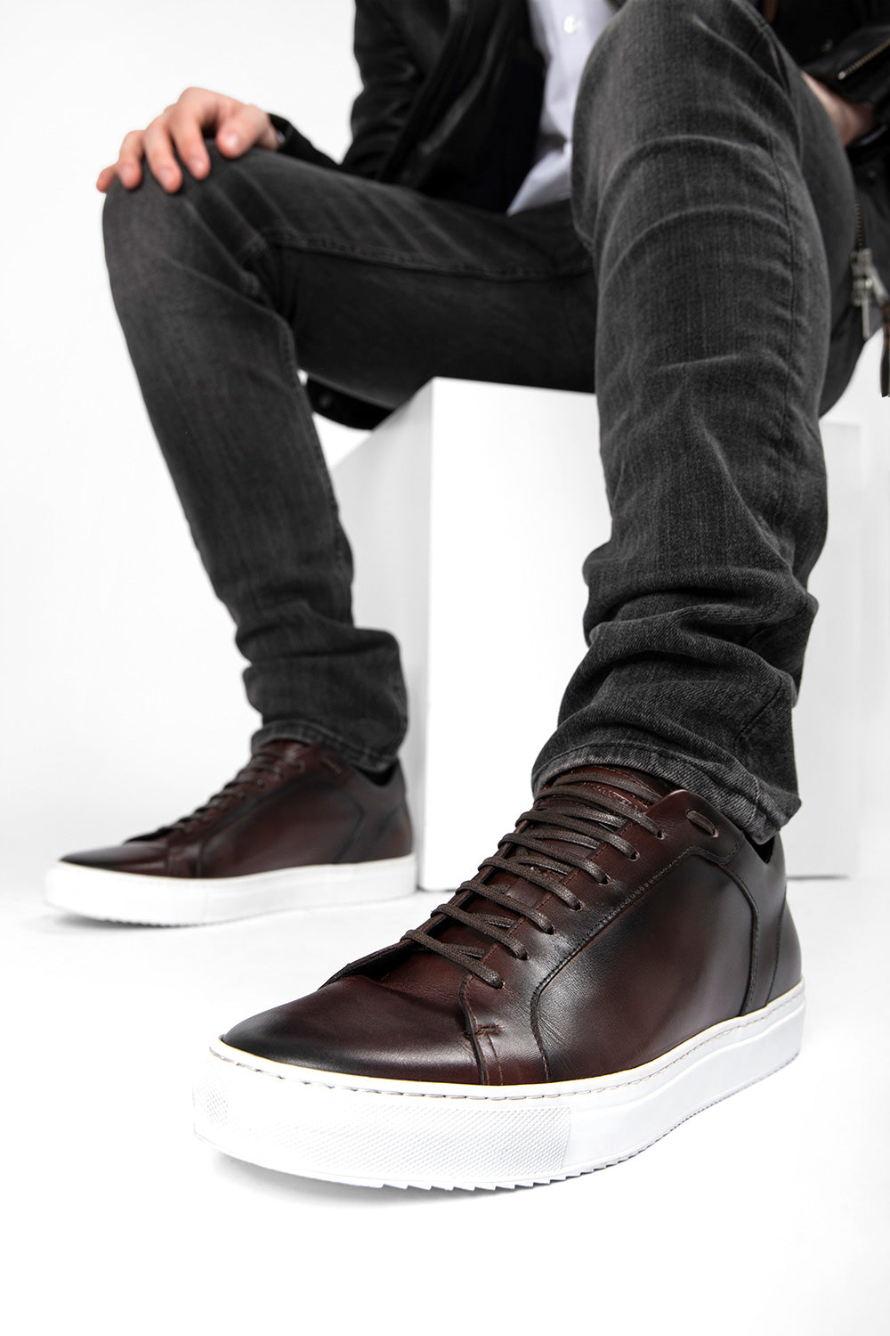 UNTAMED STREET Men Brown Calf-Leather Low Top Sneakers SOHO