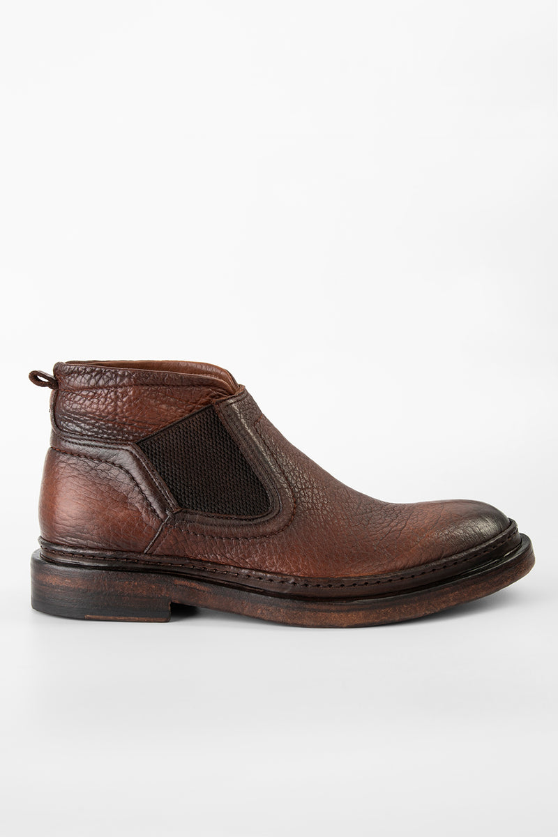 YORK cognac grained welted low chelsea boots.