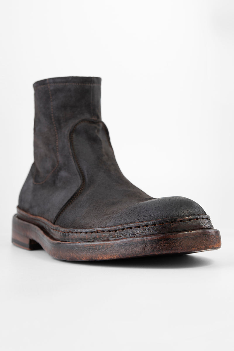 YORK lava-grey welted laceless boots.