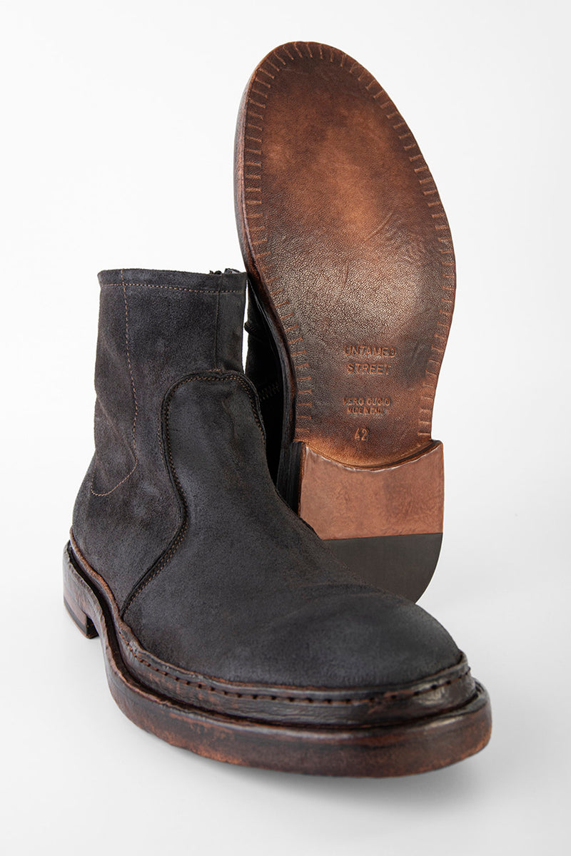 YORK lava-grey welted laceless boots.