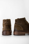 YORK tundra-brown suede welted chukka boots.